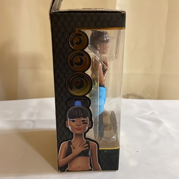 Funko Pop! Vinyl Gold: TLC - Left Eye - 5" Premium Vinyl Figure New in Box - Picture 7 of 11